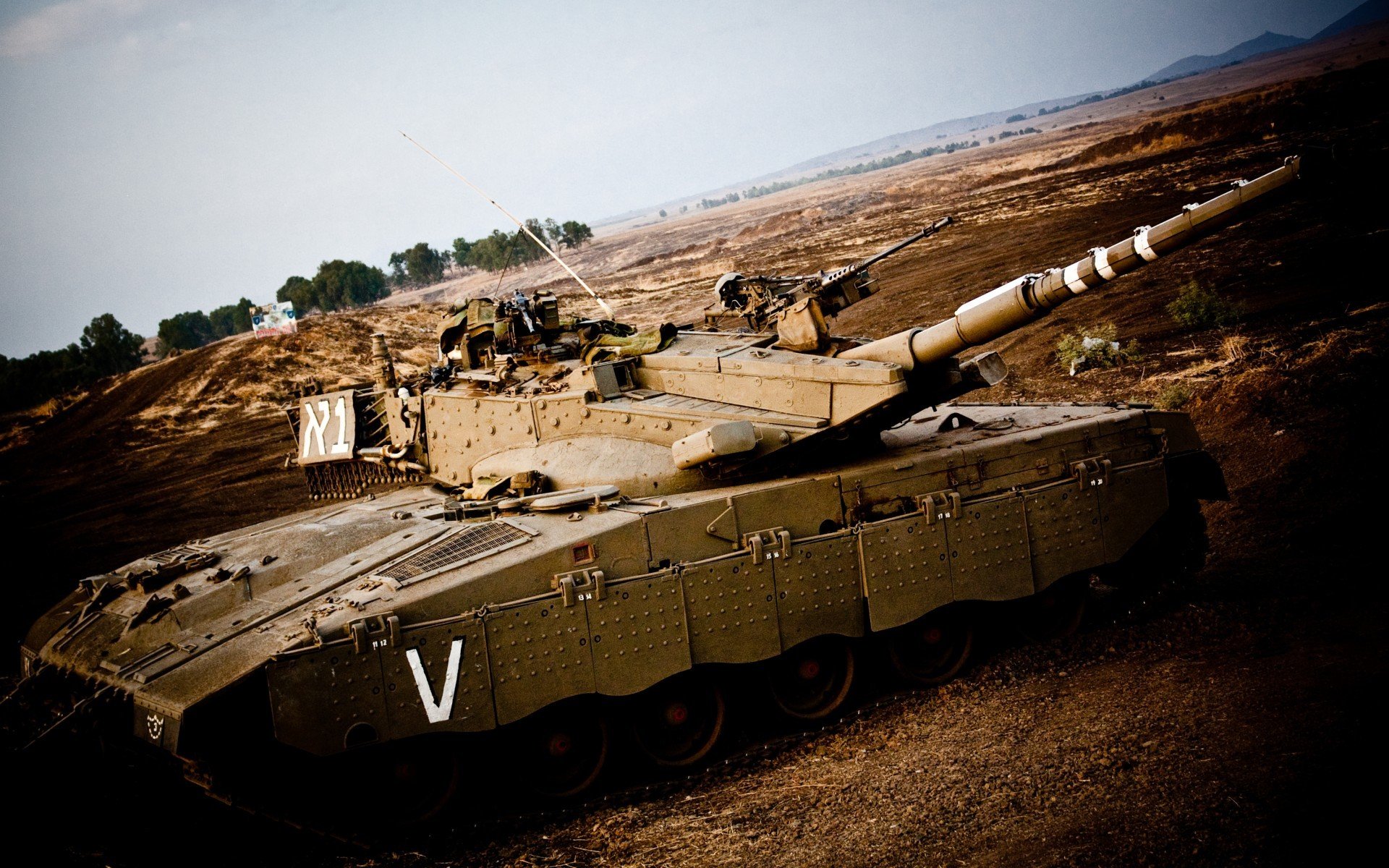 防守教科书与个人英雄主义，芬兰防线的胜利与阿什拉夫的完美演出