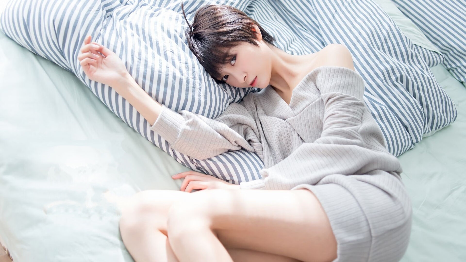 接管比赛的人，当哈登统治球场时，另一个赛场正被悄悄改写