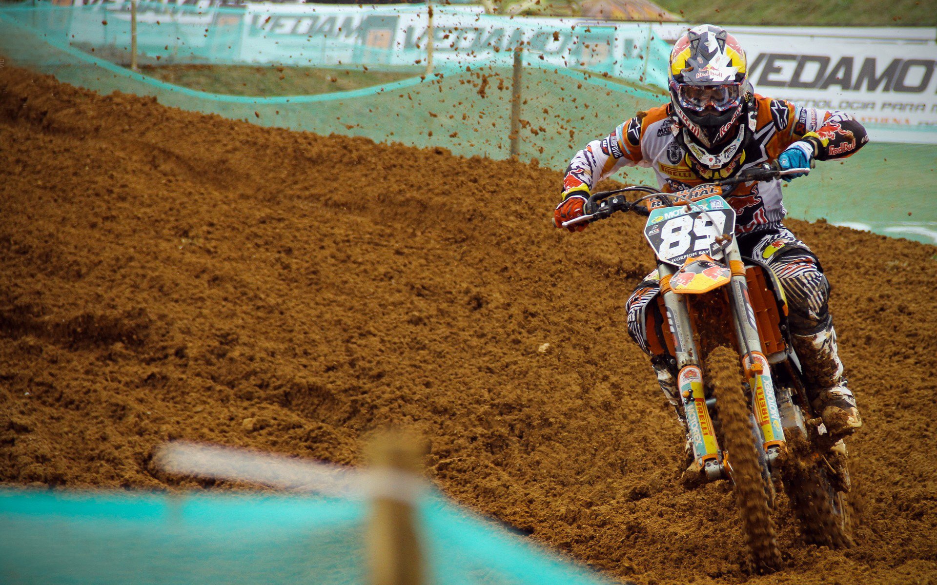 跨次元关键先生，字母哥降临助深圳斩落快船