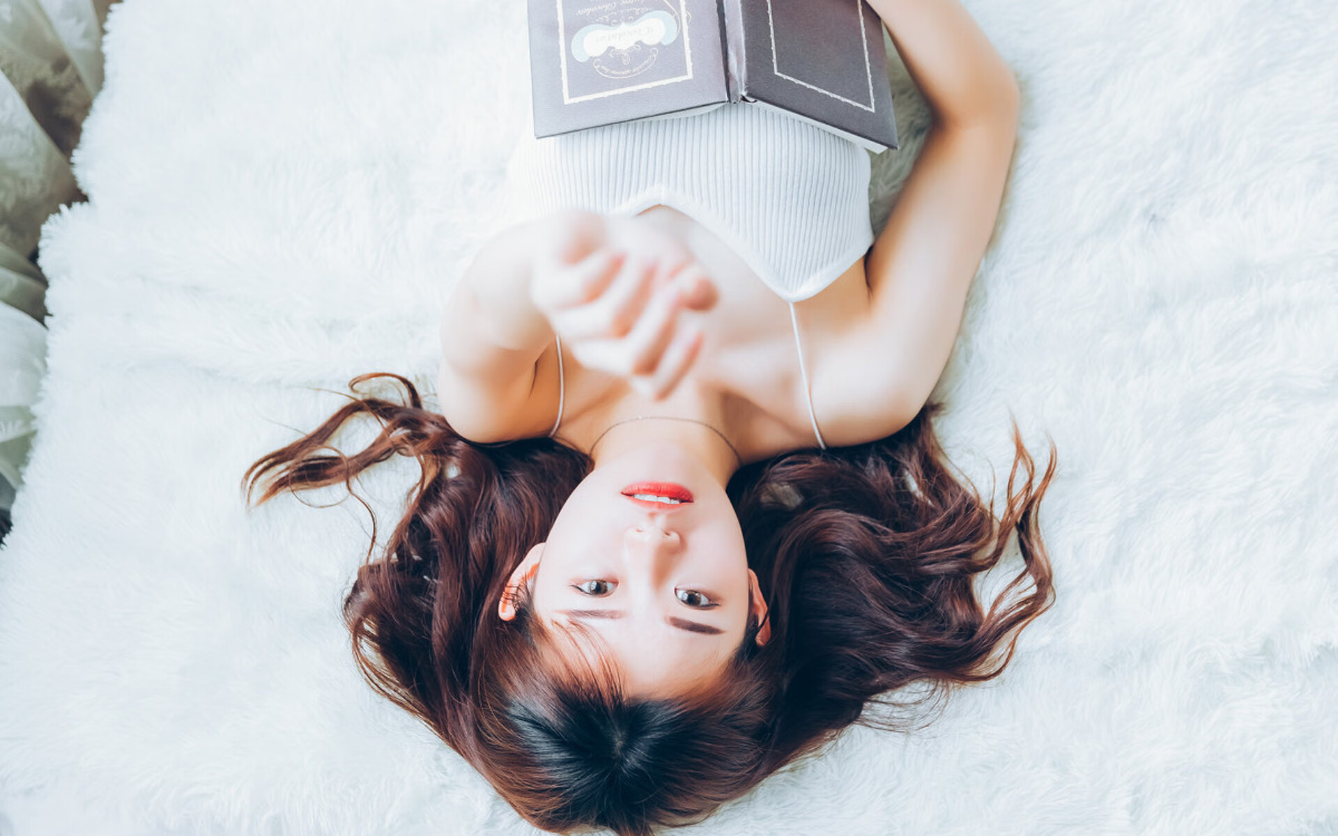 开云体育官网-他像库里投进关键三分，范弗利特F1收官战上演勇士式终极接管